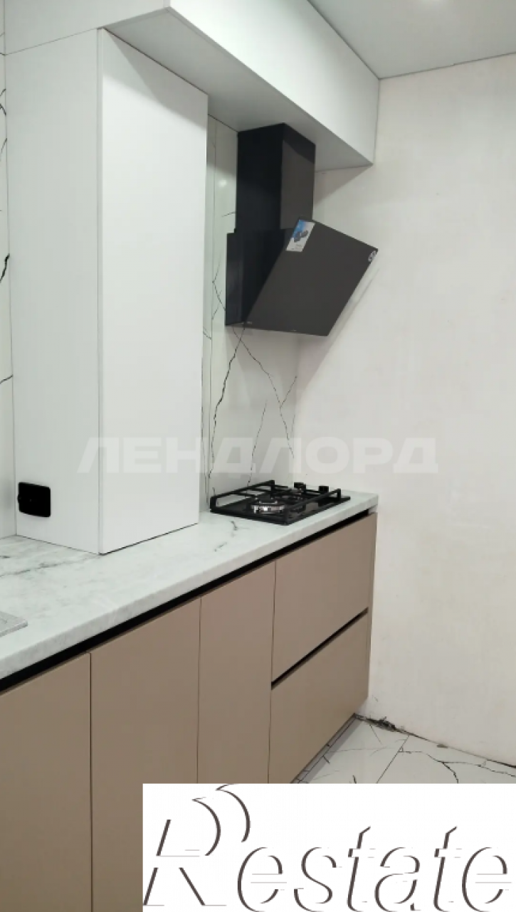 2-комн квартира улица Макаренко, 40