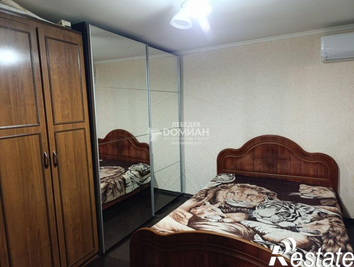 2-комн квартира улица Богдана Хмельницкого, 68,  д. 68