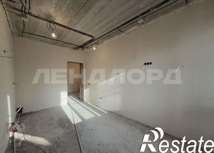 2-комн квартира улица 26 Бакинских Комиссаров, 3А