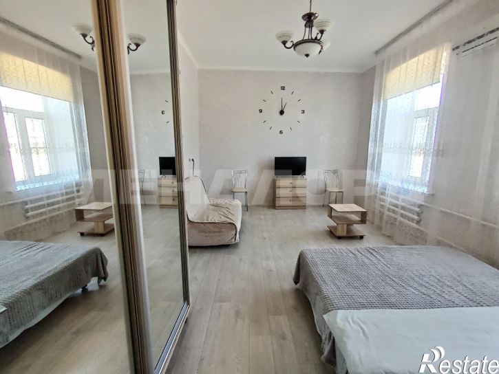 2-комн квартира Атаманская улица, 7